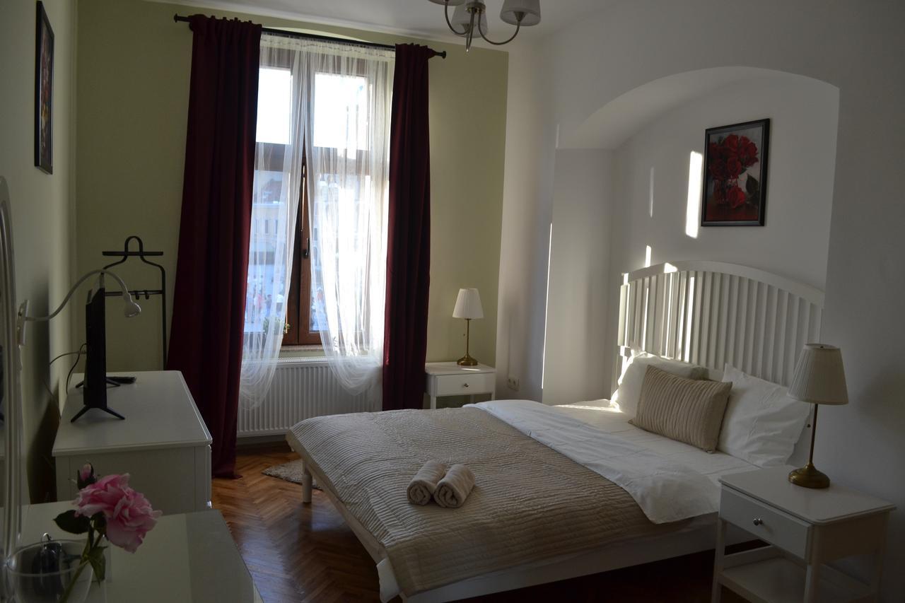 Casa Krone - Piata Sfatului Braszów Zewnętrze zdjęcie