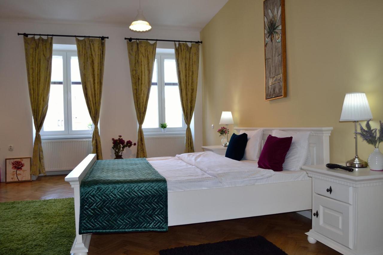 Casa Krone - Piata Sfatului Braszów Zewnętrze zdjęcie